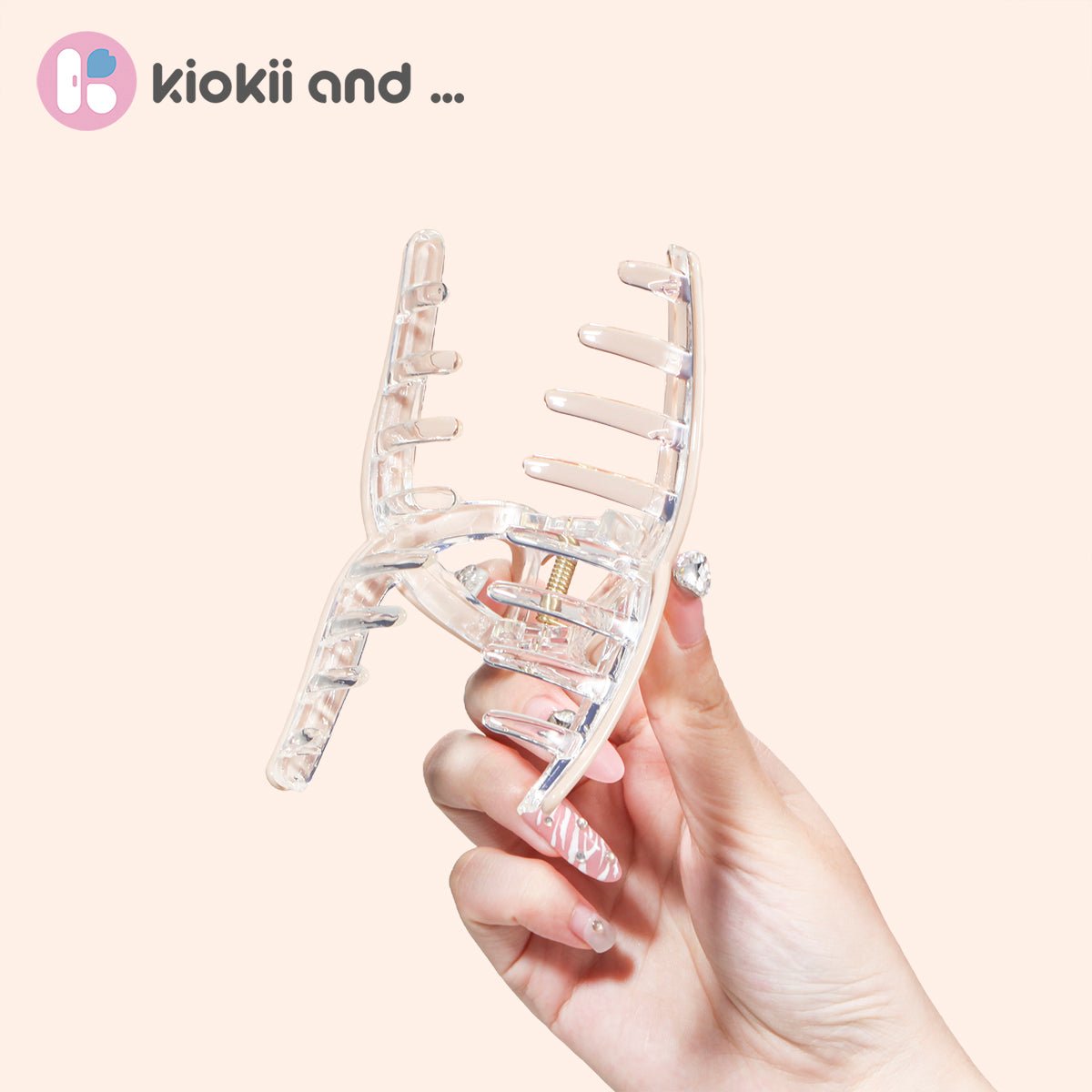 Arch14 Crystal Loop Hair Claw Acrylic Claw Clip 1pc by Arch14 – Hair Accessories