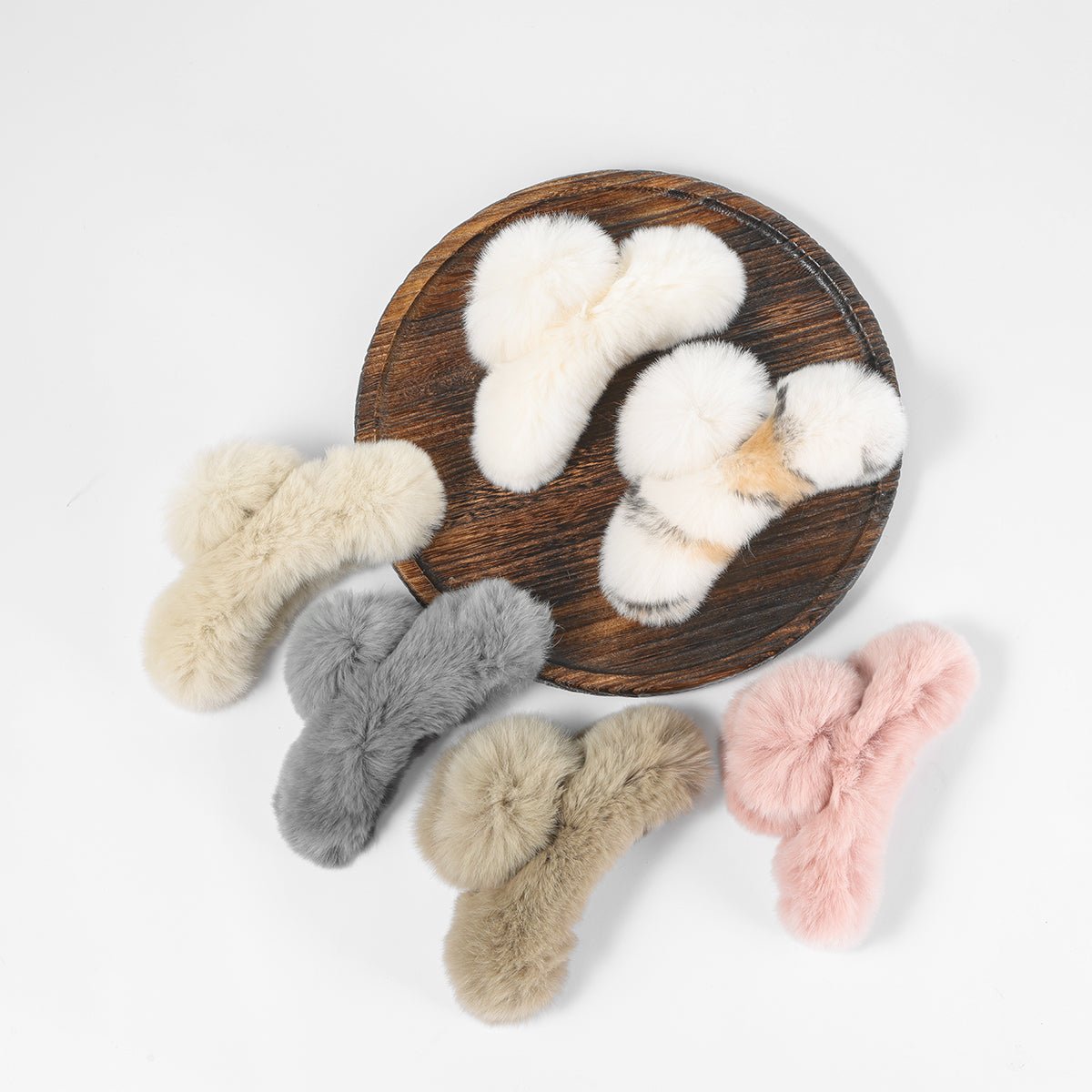Arch14 Fluffy Arch Claw Clips 1pc by Arch14 – Hair Accessories