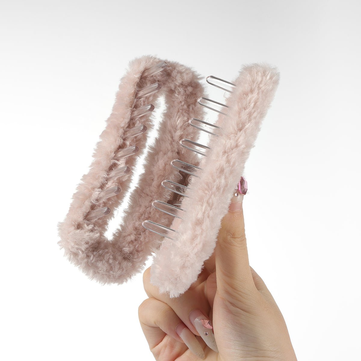Arch14 Fuzzy Rectangle Claw Clips 1pc by Arch14 – Hair Accessories