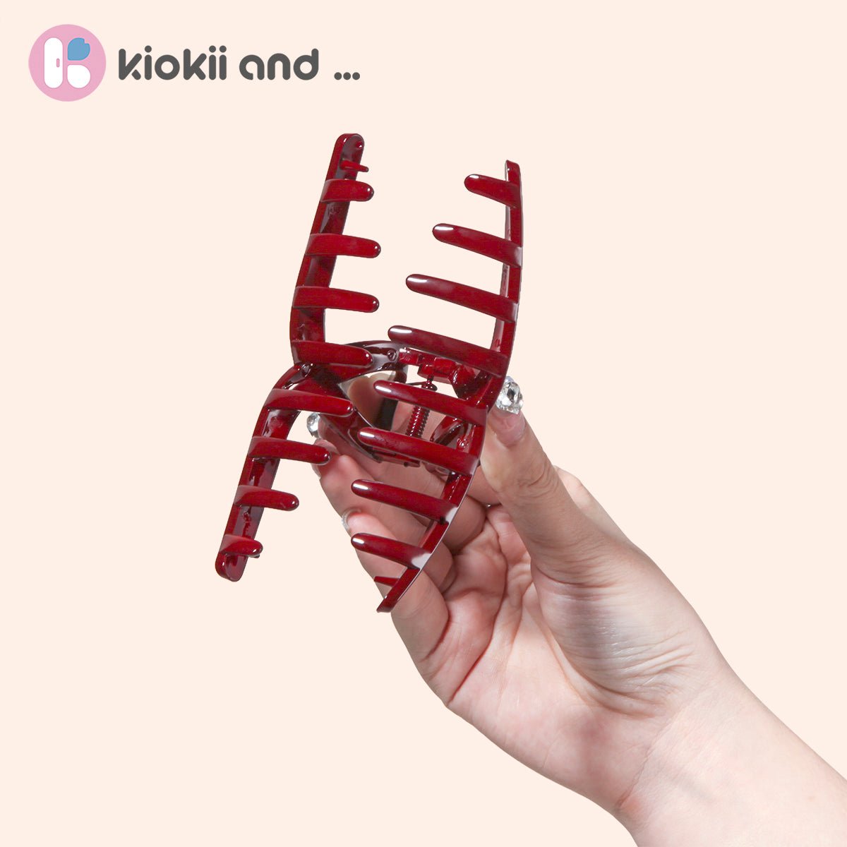 Arch14 Minimal Y Claw Clip 1pc by Arch14 – Hair Accessories