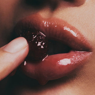 AXIS - Y Vita Glow Lip Oil 4.5g (3 Colors) by AXIS - Y – Lip Gloss photo