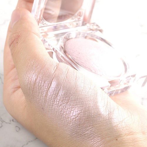 CANMAKE Moon Glow Highlighter by CANMAKE – Contour & Highlighter