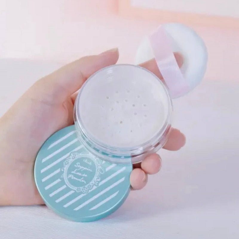 CLUB Suppin Loose Powder White Floral Bouquet 26g by Club Cosmetic – Setting Powder & Spray