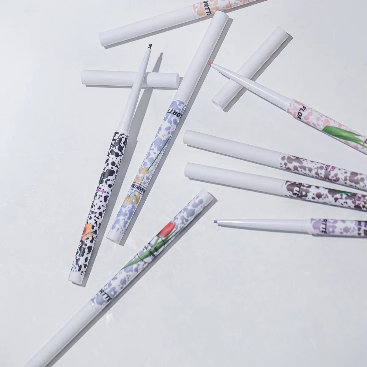Flortte I Am Super Beauty Eyeliner Pencil by Flortte – Eyeliner