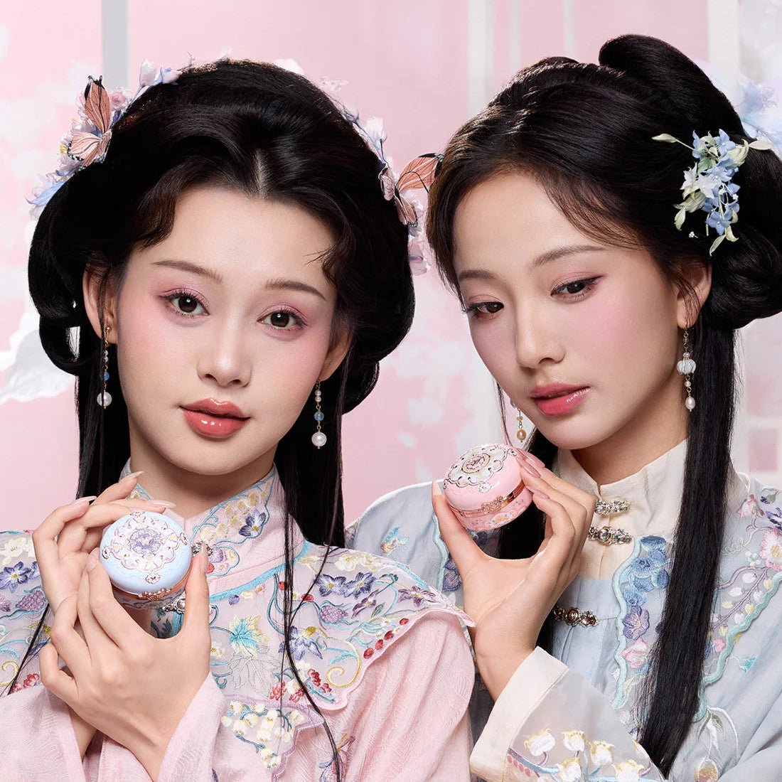 Flower Knows Butterfly Cloud Collar Rouge Box Highlighting & Blush Duo Powder by Flower Knows – Blush