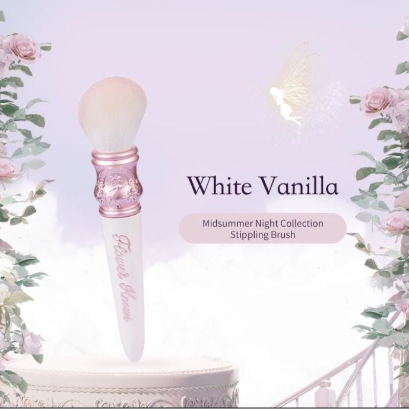 Flower Knows Midsummer Fairytales Blush Brush 1pc (White Vanilla) by Flower Knows – Brush & Cleaning Tools