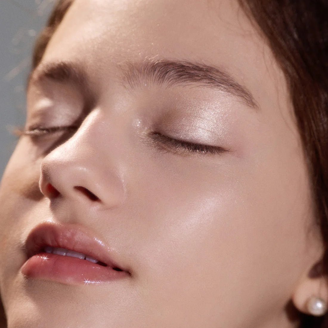 Flower Knows Shell's Jewel Collection Dual - Ended Highlighting Stick by Flower Knows – Contour & Highlighter photo