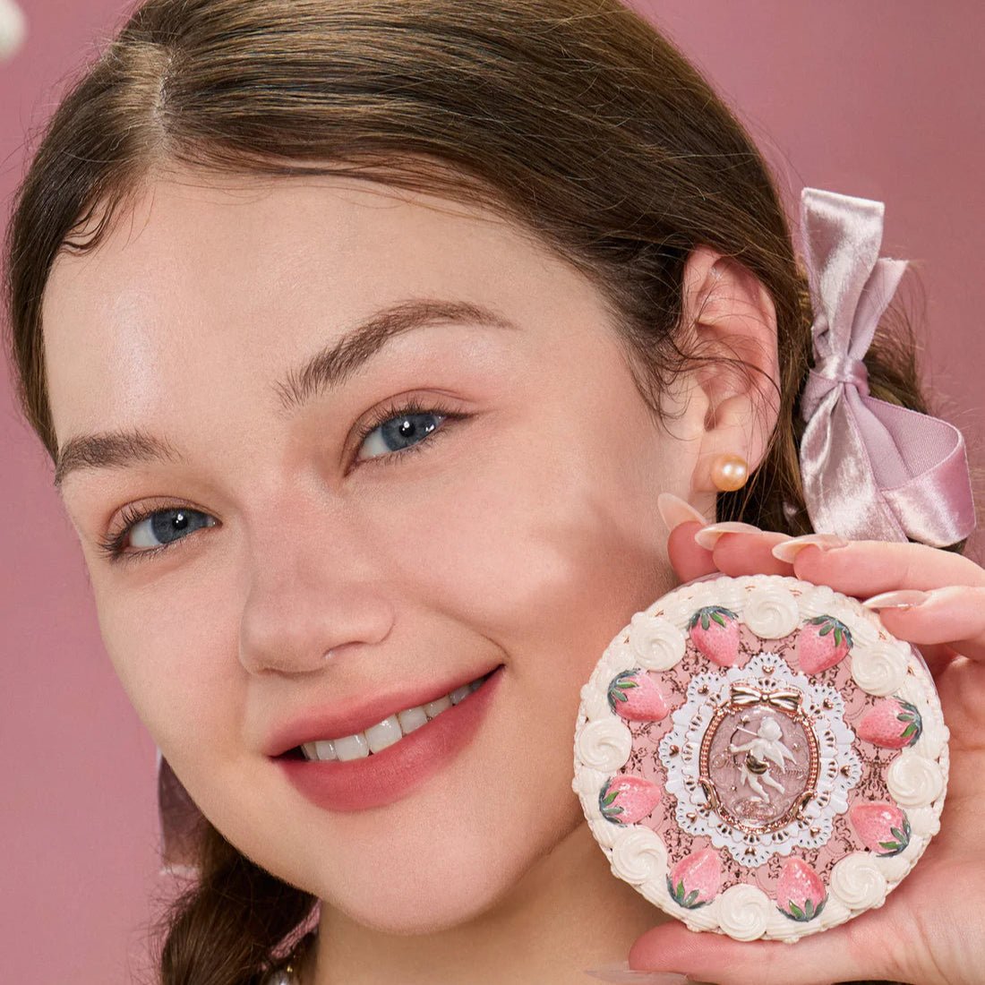 Flower Knows Strawberry Cupid Pressed Powder by Flower Knows – Setting Powder & Spray