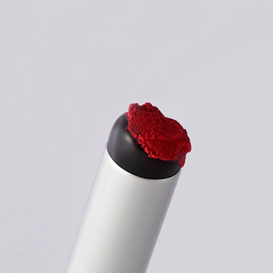 Fwee fingerlike silicone lip brush 1pc by Fwee – Brush & Cleaning Tools