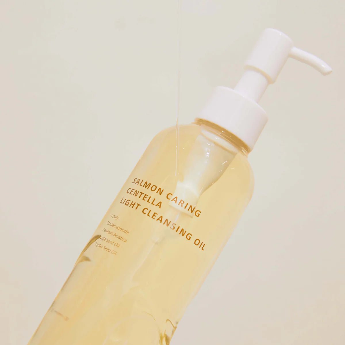 HEVEBLUE Salmon Caring Centella Light Cleansing Oil 250ml by HEVEBLUE – Makeup Remover