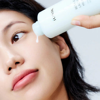 iUNIK Beta - Glucan Lacto Barrier Milk Essence 200ml by iUNIK – Toner & Essence