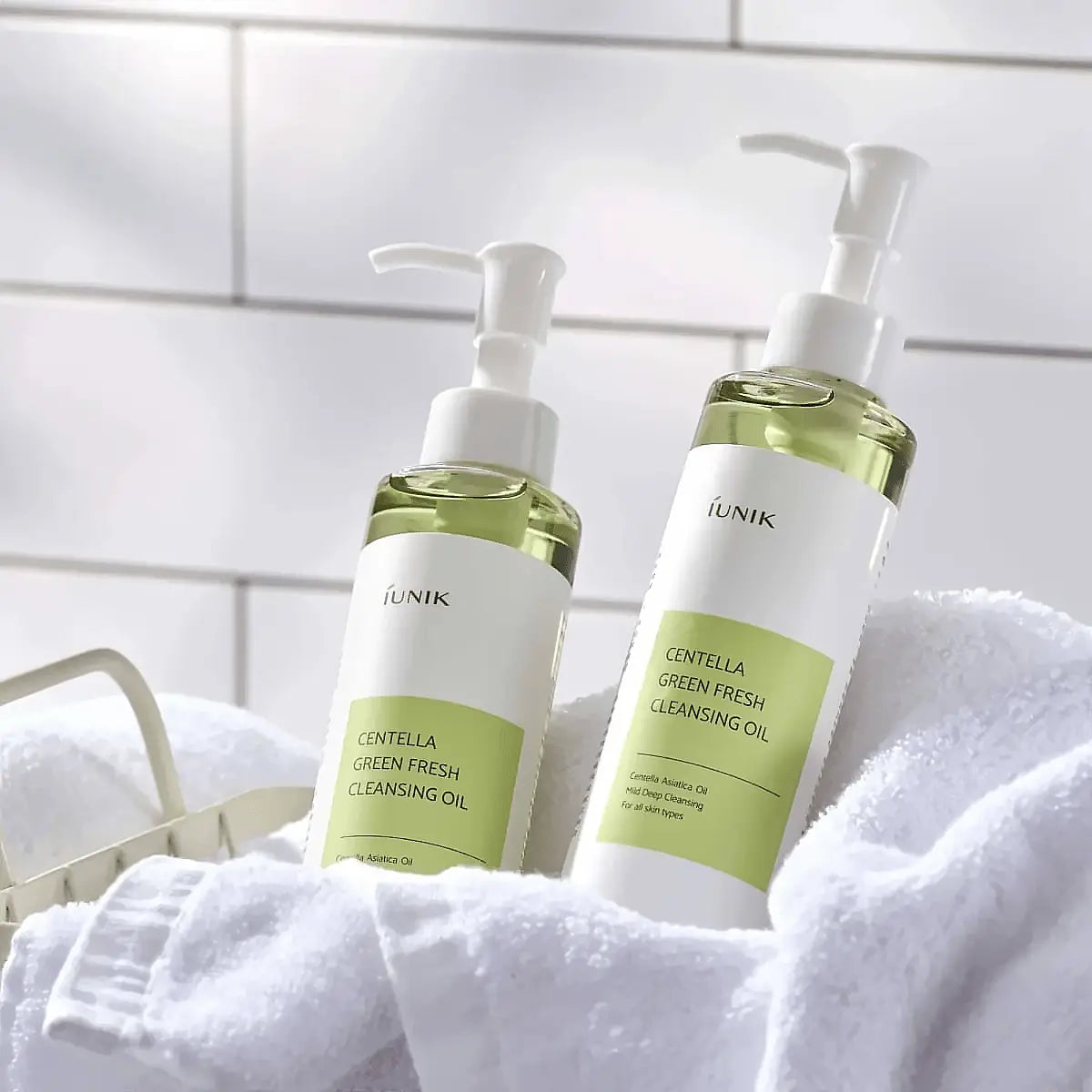 iUNIK Centella Green Fresh Cleansing Oil 200ml by iUNIK – Makeup Remover
