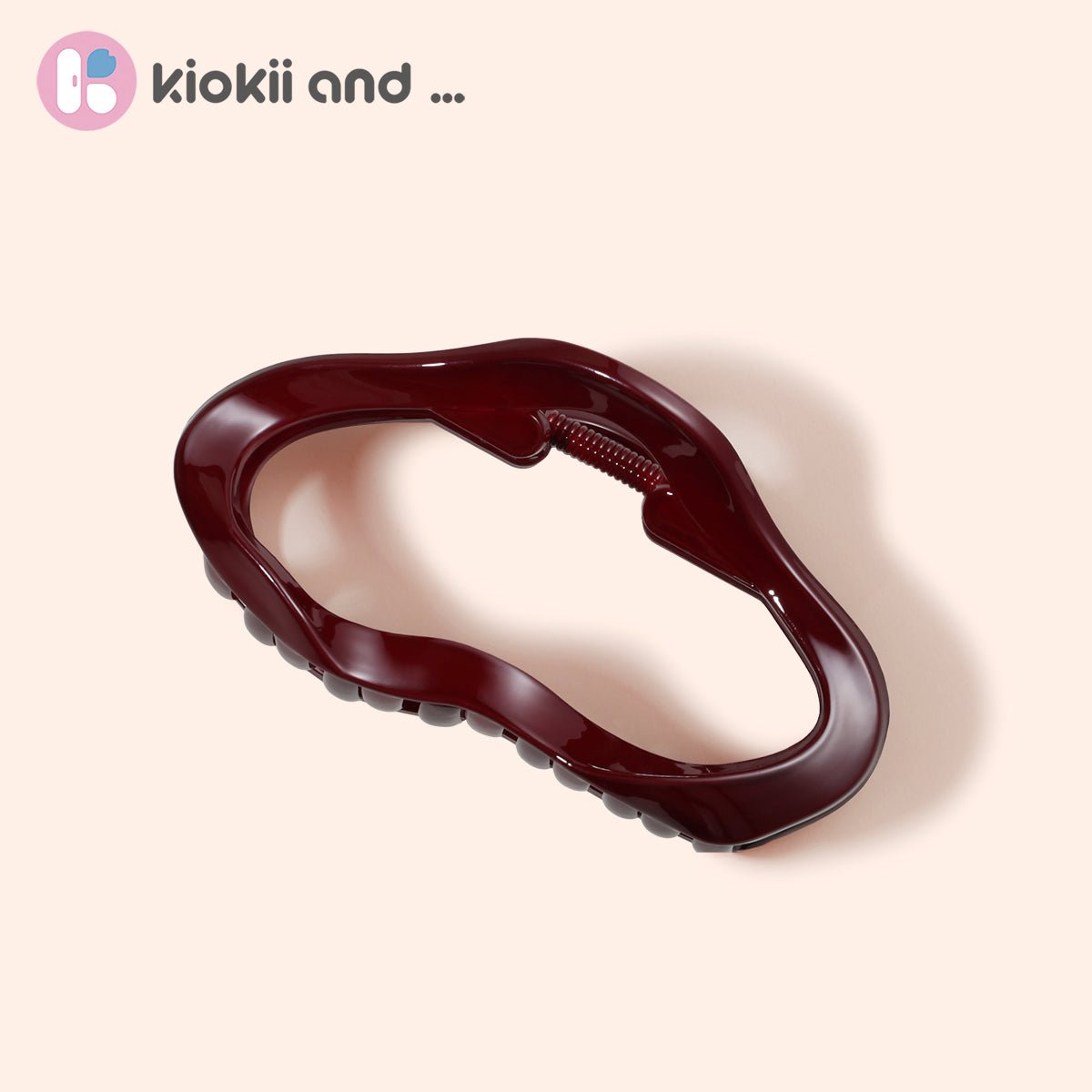 Arch14 Wave Frame Claw Clip 1pc by Arch14 – Hair Accessories