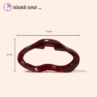 Kiokii Elegant Wave Claw Clip by Kiokii and... – photo