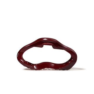 Kiokii Elegant Wave Claw Clip by Kiokii and... – photo