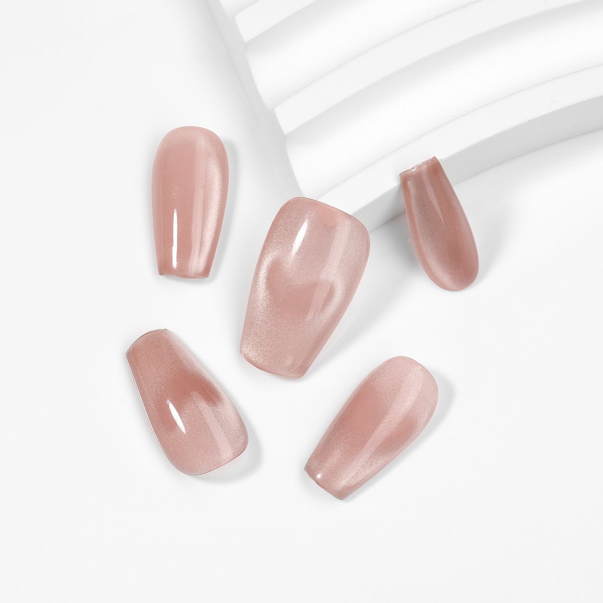 Kiokii Handmade Press - On Nails - Elegant Blush Cat's Eye Nail Set by Kiokii and... – Press - On Nails