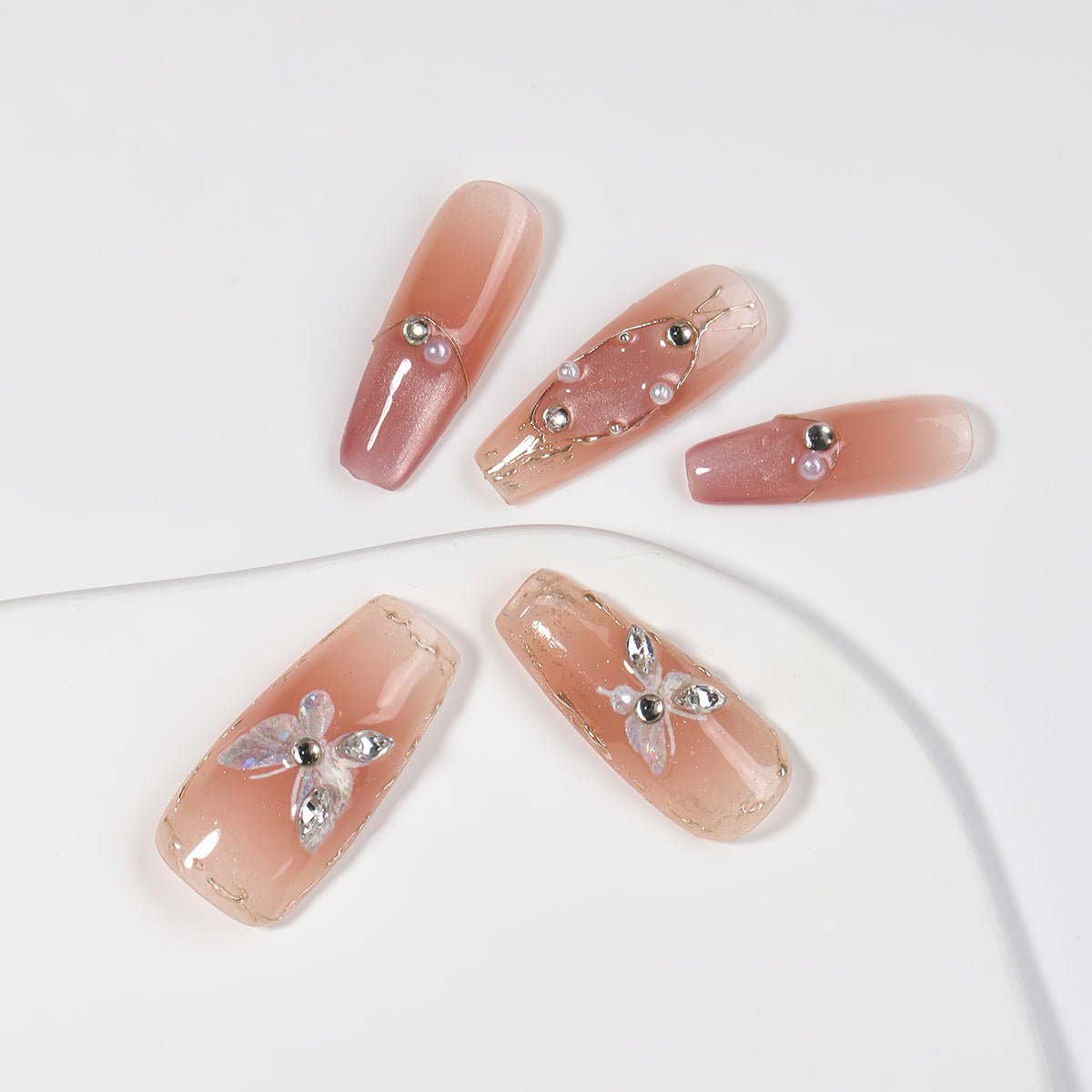Kiokii Handmade Press - On Nails - Elegant Butterfly Pearl Nail Set by Kiokii and... – Press - On Nails
