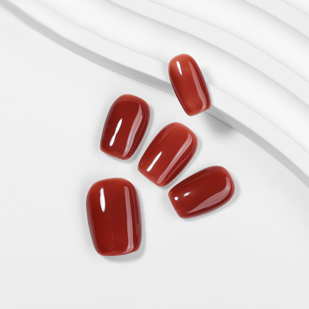 Kiokii Handmade Press - On Nails - Elegant Rouge Nail Set by Kiokii and... – Press - On Nails