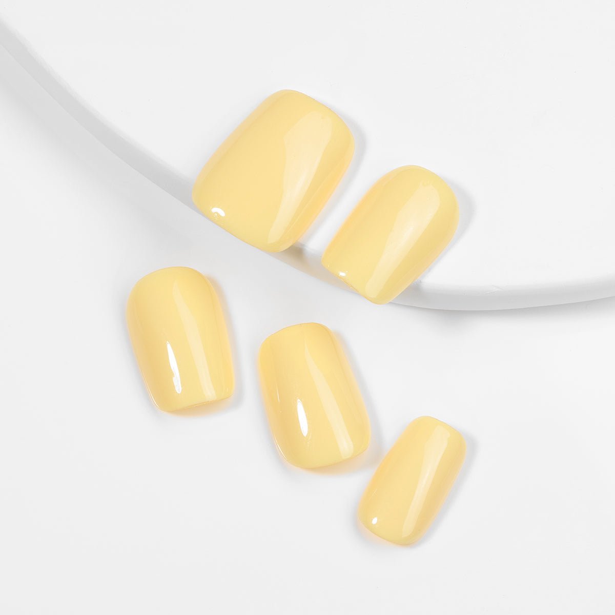 Kiokii Handmade Press - On Nails - Glowing Elegance Nail Set by Kiokii and... – Press - On Nails