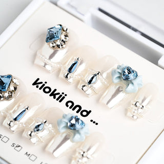 Kiokii Handmade Press - On Nails - Icy Bloom - Kiokii and... | Kiokii and...