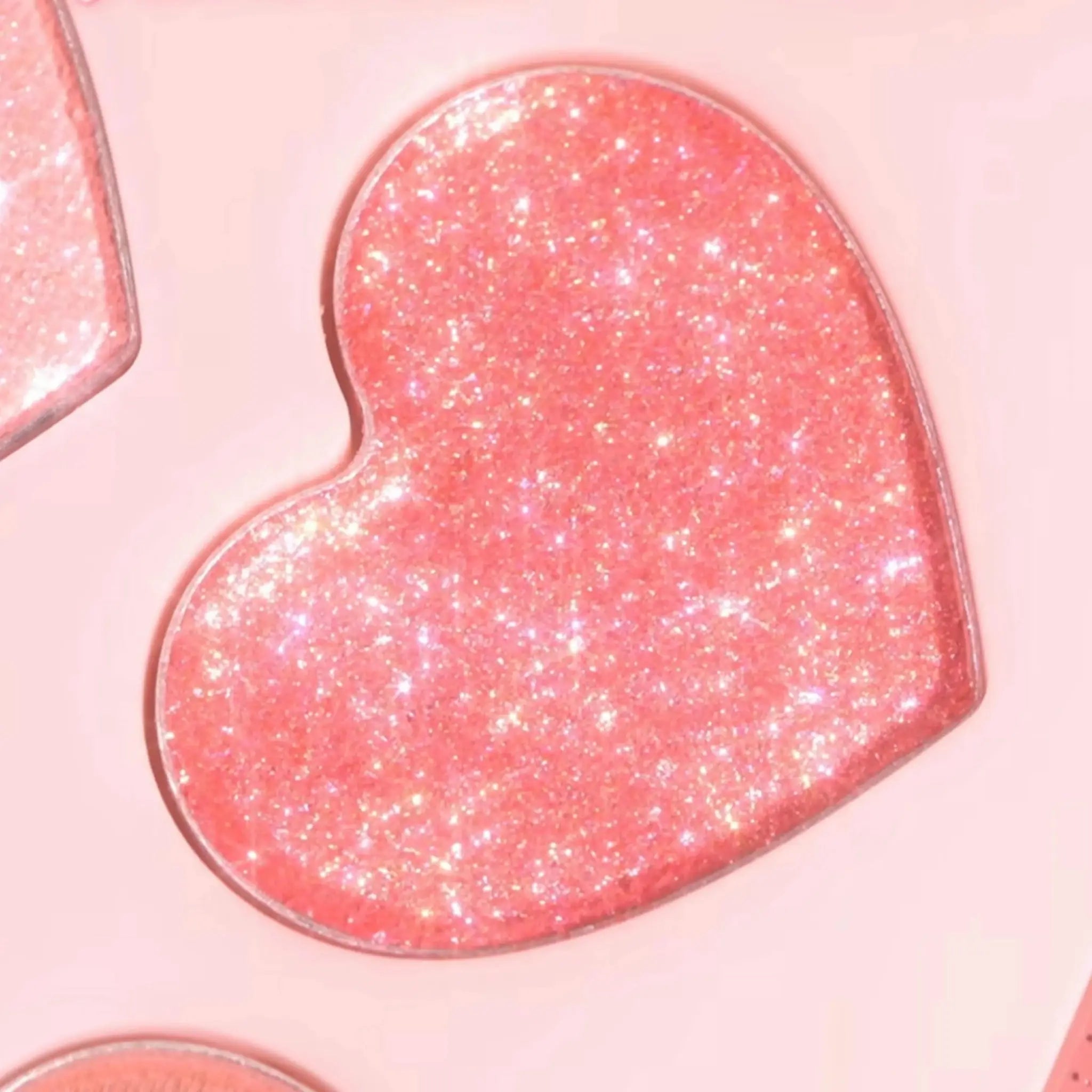 Dasique Mood Shadow Palette Sweet Heart Collection (2 Types) by Dasique – Eye Shadow