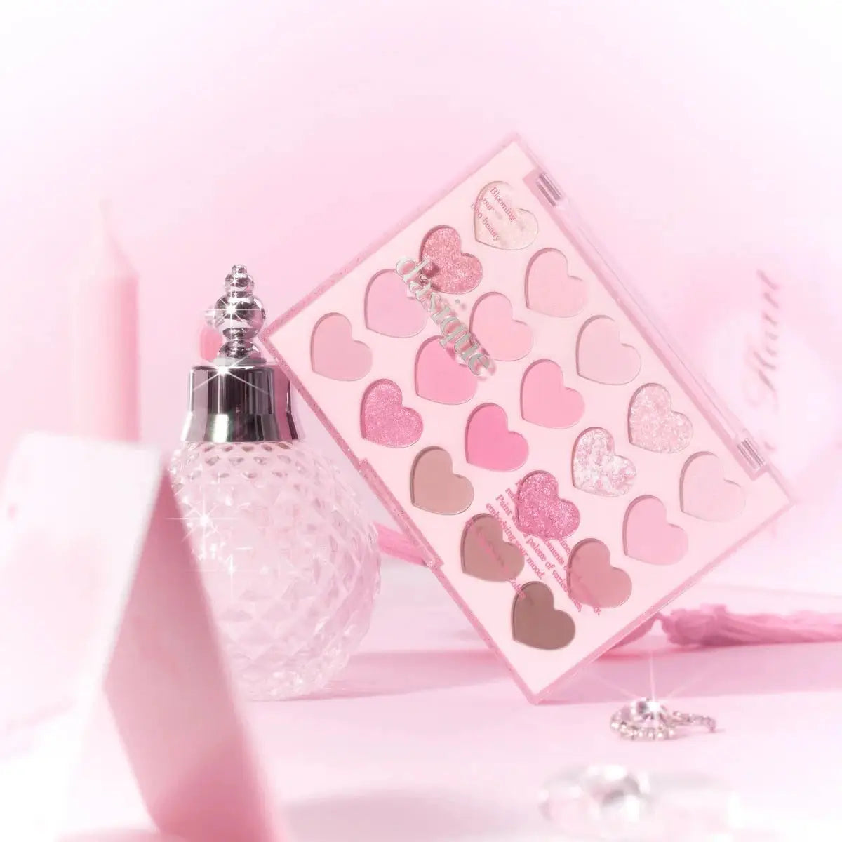 Dasique Mood Shadow Palette Sweet Heart Collection (2 Types) by Dasique – Eye Shadow