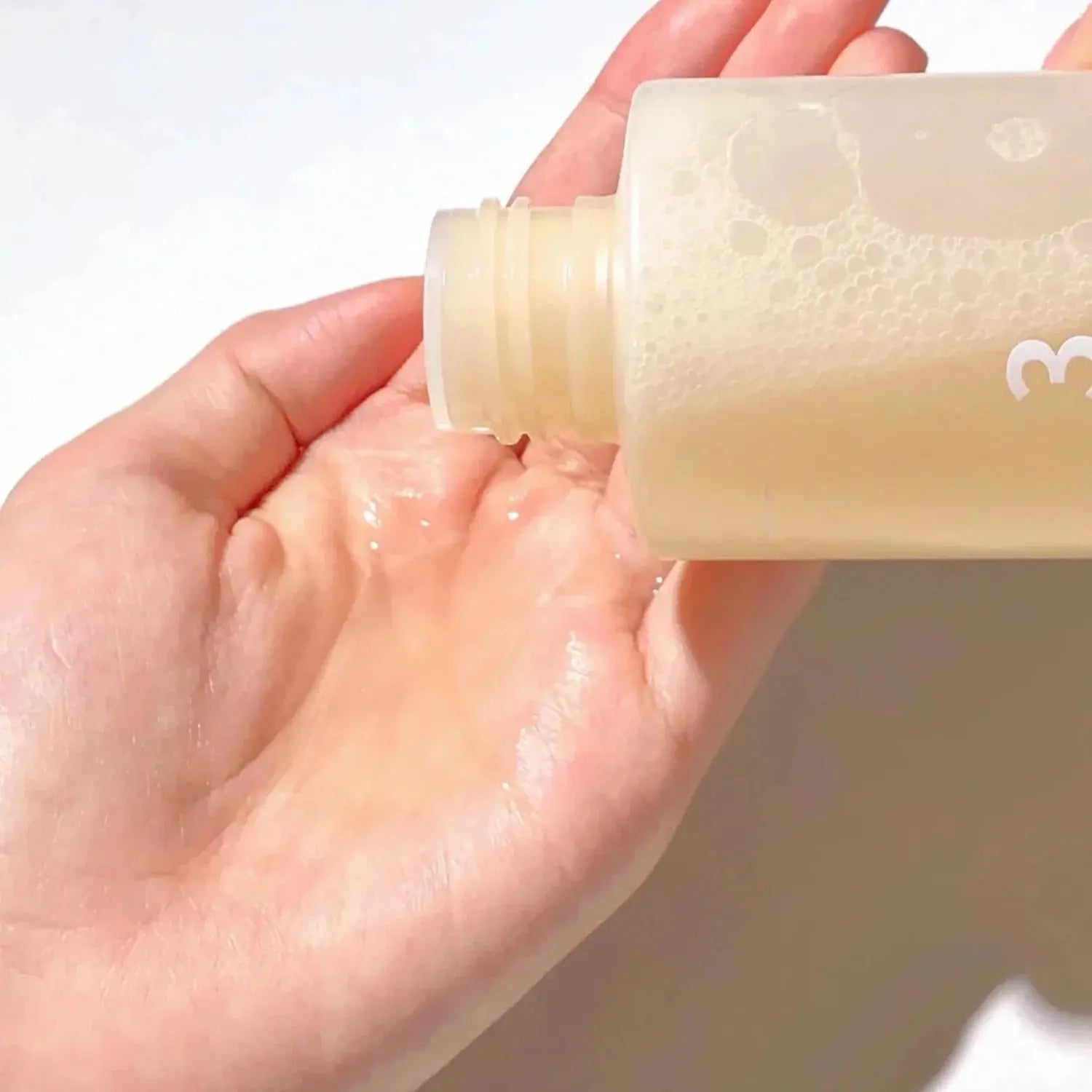 Numbuzin No.3 Super Glowing Essence Toner (2 Sizes) by numbuzin – Toner & Essence