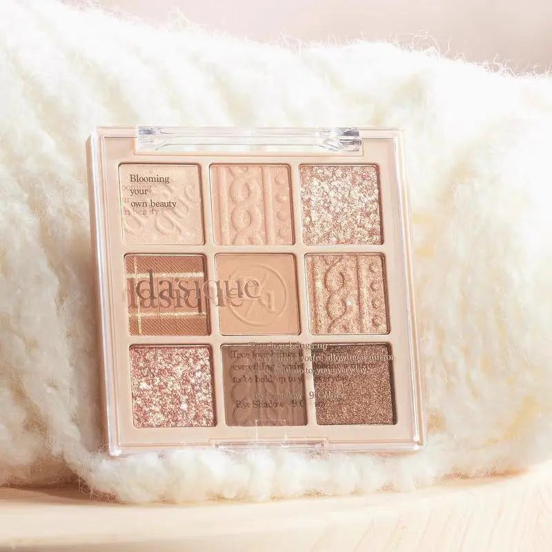 Dasique Eye Shadow Palette 15 Beige Knit by Dasique – Eye Shadow