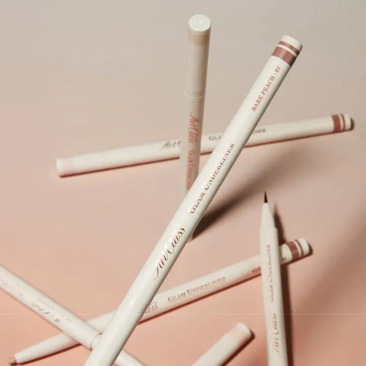Too Cool For School Artclass Glam Underliner by Too Cool For School – Eye Shadow